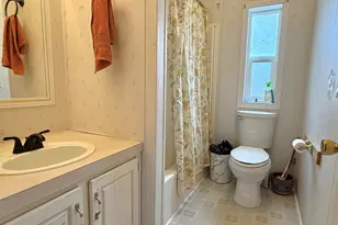 2693 Arnold Ave, Eugene, OR 97402 - Photo 8