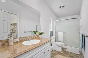 300 SW 7th Ave, Battle Ground, WA 98604 - Photo 18