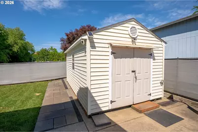 532 E Water St, Lafayette, OR 97127 - Photo 38