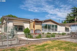 532 E Water St, Lafayette, OR 97127 - Photo 2