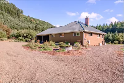 9602 Harlan Rd, Eddyville, OR 97343 - Photo 6