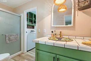 1199 N Terry St, Eugene, OR 97402 - Photo 30