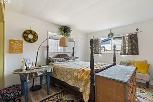 1199 N Terry St, Eugene, OR 97402 - Photo 24