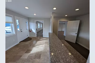 616 Hemlock St, Brookings, OR 97415 - Photo 8