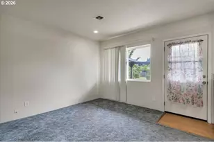 2733 Birch St, Lebanon, OR 97355 - Photo 12