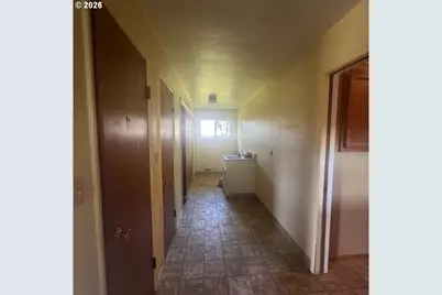 18205 NW Reeder Rd, Portland, OR 97231 - Photo 14