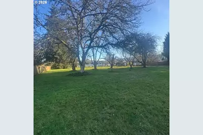 18205 NW Reeder Rd, Portland, OR 97231 - Photo 32