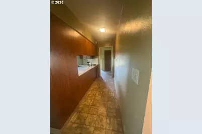 18205 NW Reeder Rd, Portland, OR 97231 - Photo 12