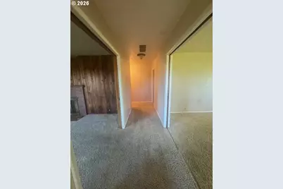 18205 NW Reeder Rd, Portland, OR 97231 - Photo 4