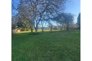 18205 NW Reeder Rd, Portland, OR 97231 - Photo 36