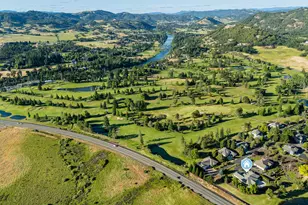245 Fairway Village Ln, Roseburg, OR 97471 - Photo 48