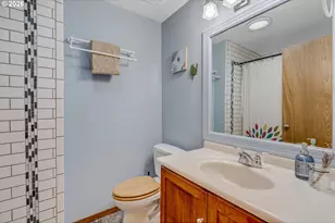 1930 SW Willow Pkwy, Gresham, OR 97080 - Photo 32