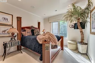 802 NE Brennan Ln, Hillsboro, OR 97124 - Photo 30