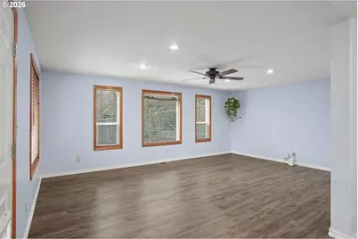 2030 Woodhaven Ct NW, Salem, OR 97304 - Photo 16