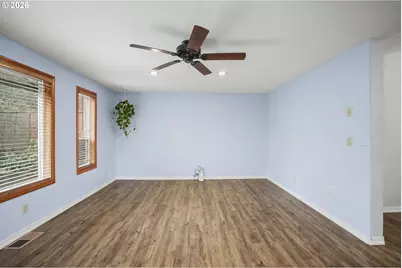 2030 Woodhaven Ct NW, Salem, OR 97304 - Photo 18