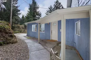 3823 Yaquina Bay Rd, Newport, OR 97365 - Photo 44