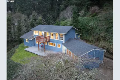 3823 Yaquina Bay Rd, Newport, OR 97365 - Photo 12