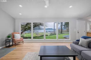 3823 Yaquina Bay Rd, Newport, OR 97365 - Photo 4