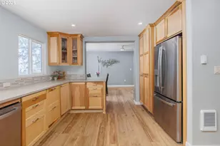 3823 Yaquina Bay Rd, Newport, OR 97365 - Photo 10
