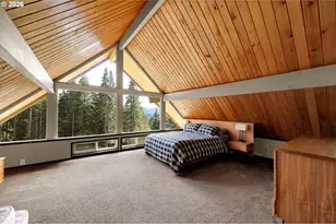 34795 Row River Rd, Cottage Grove, OR 97424 - Photo 8