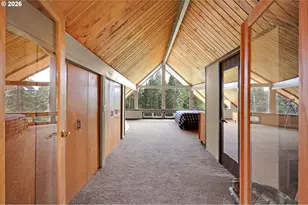 34795 Row River Rd, Cottage Grove, OR 97424 - Photo 6