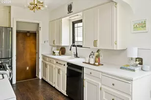 5285 NE 72nd Ave NE, Portland, OR 97218 - Photo 20