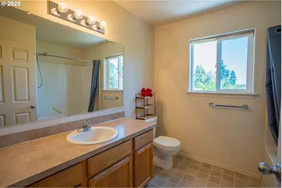 2872 Bluff Ave, Salem, OR 97302 - Photo 6