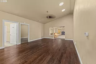 2195 Garfield St, North Bend, OR 97459 - Photo 10