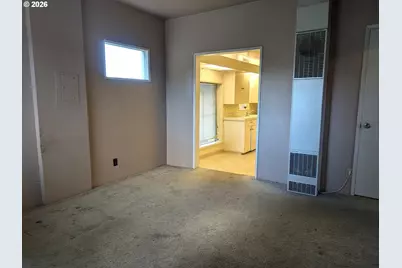 617 N Grant St, Newberg, OR 97132 - Photo 4