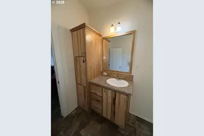 880 N 11th Ave, Elgin, OR 97827 - Photo 12