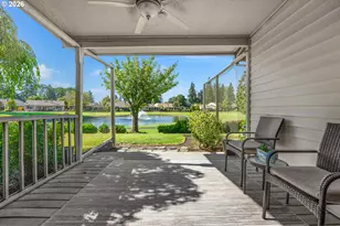 9520 SW Lakeside Dr, Tigard, OR 97224 - Photo 14