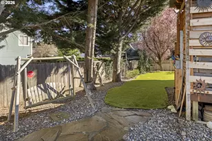 11121 NW 22nd Ct, Vancouver, WA 98685 - Photo 34