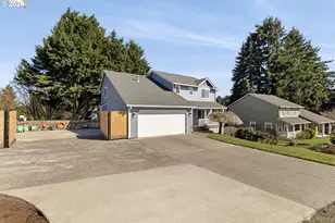 11121 NW 22nd Ct, Vancouver, WA 98685 - Photo 2