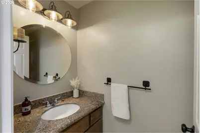 11121 NW 22nd Ct, Vancouver, WA 98685 - Photo 18