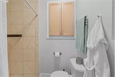 1104 SW Columbia St #304, Portland, OR 97201 - Photo 18