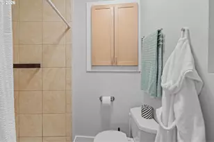 1104 SW Columbia St, Portland, OR 97201 - Photo 18