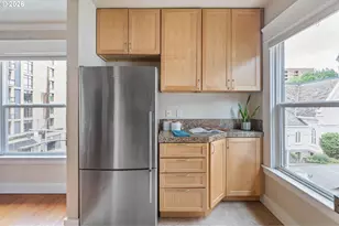1104 SW Columbia St, Portland, OR 97201 - Photo 6