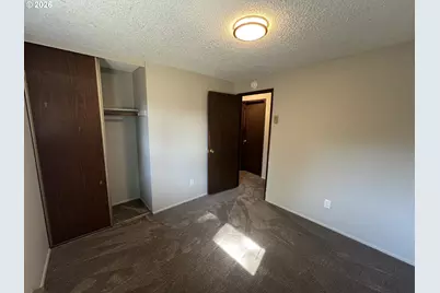 8608 NW 10th Ct, Vancouver, WA 98665 - Photo 12