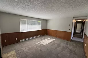 8608 NW 10th Ct, Vancouver, WA 98665 - Photo 4