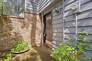 64 Wheatherstone Ct, Lake Oswego, OR 97035 - Photo 6