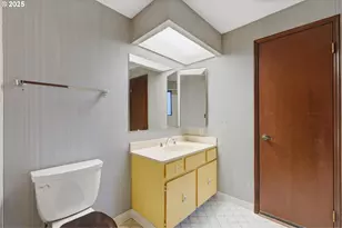 64 Wheatherstone Ct, Lake Oswego, OR 97035 - Photo 20