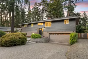 16720 SE Valley View Rd, Milwaukie, OR 97267 - Photo 1