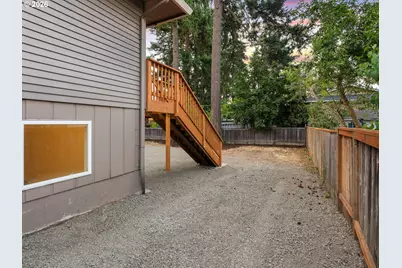 16720 SE Valley View Rd, Milwaukie, OR 97267 - Photo 32
