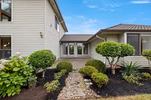 11734 SE Banbury Cir, Happy Valley, OR 97086 - Photo 38