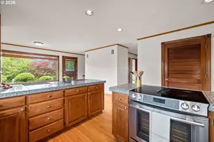 11734 SE Banbury Cir, Happy Valley, OR 97086 - Photo 12