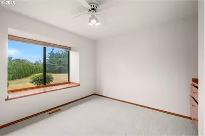 11734 SE Banbury Cir, Happy Valley, OR 97086 - Photo 18