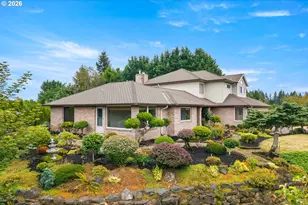 11734 SE Banbury Cir, Happy Valley, OR 97086 - Photo 2