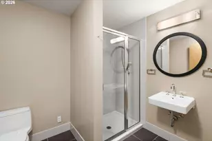 1221 SW 10th Ave, Portland, OR 97205 - Photo 24