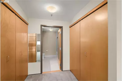 1221 SW 10th Ave #702, Portland, OR 97205 - Photo 18