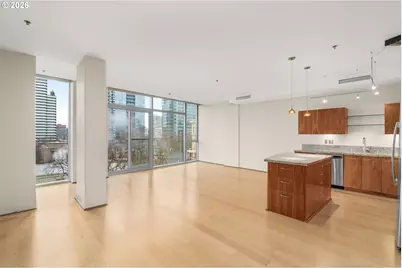 1221 SW 10th Ave #702, Portland, OR 97205 - Photo 6